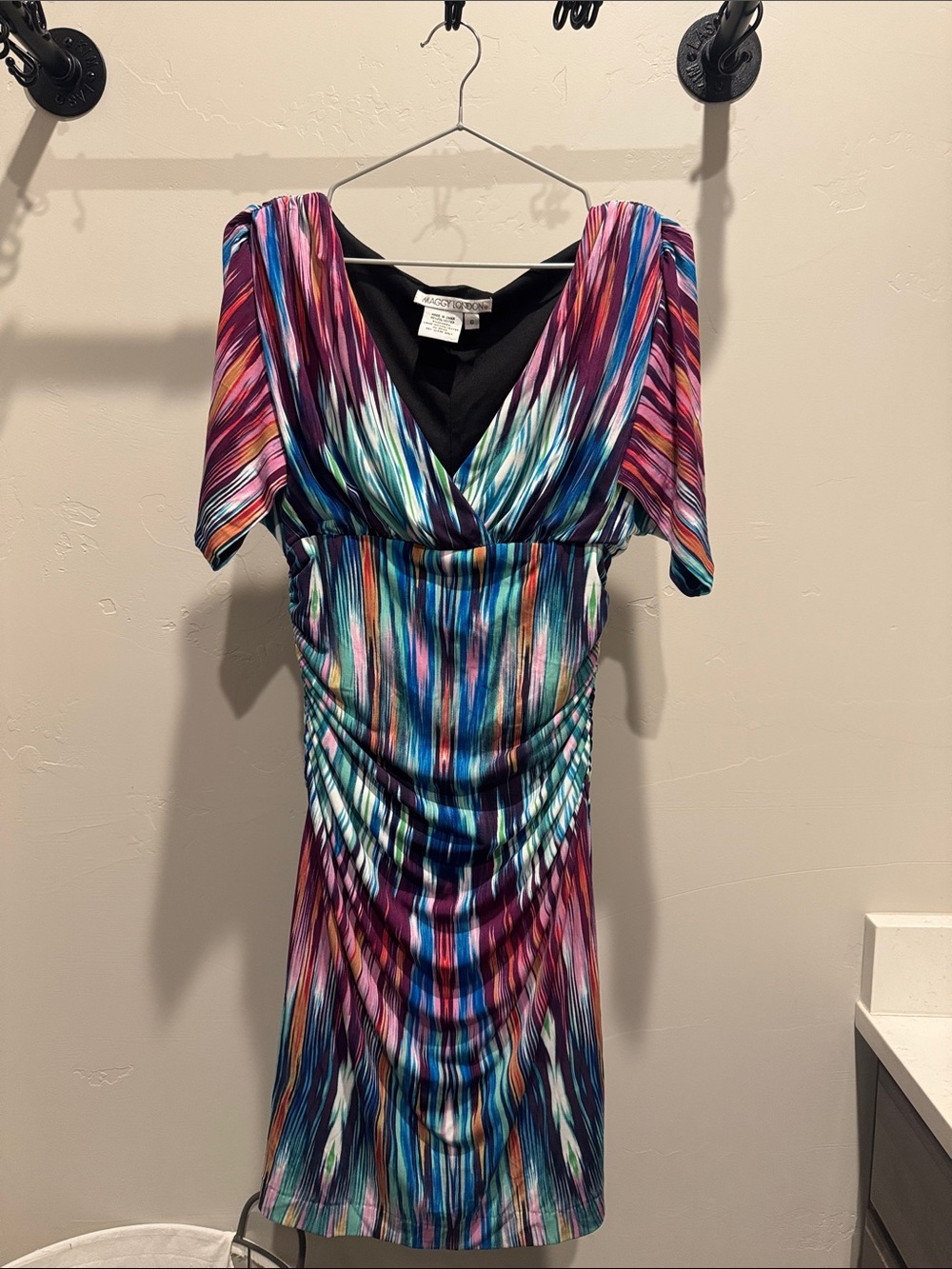 Maggy London Multicolor Striped V-Neck Midi Dress